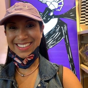 Meet your Posher, Cindy